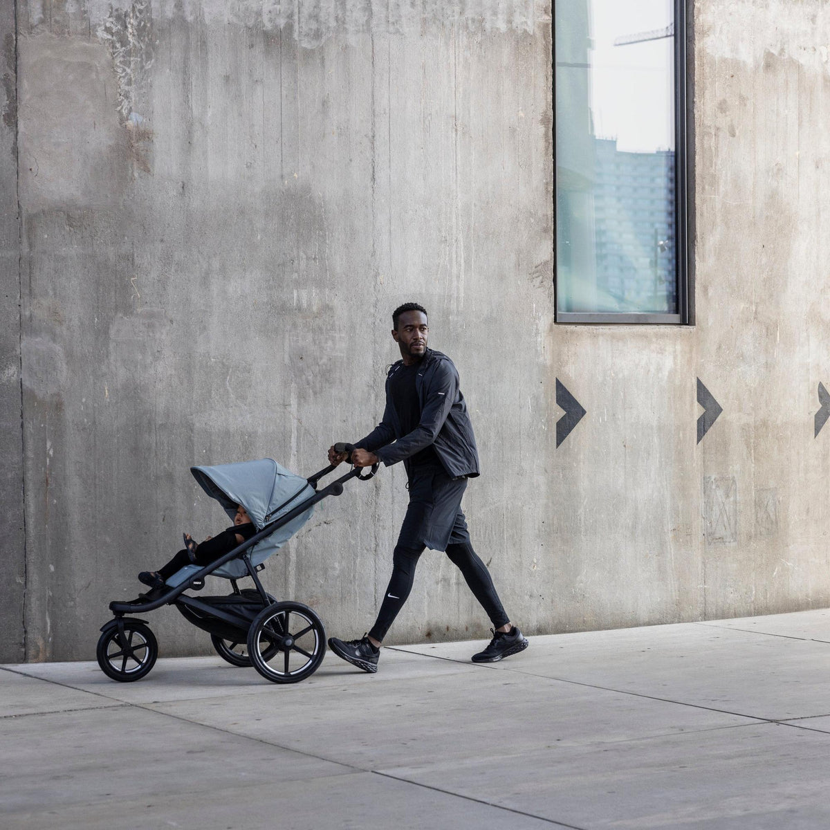 Urban Glide 3 Stroller w/ Magnetic Buckle