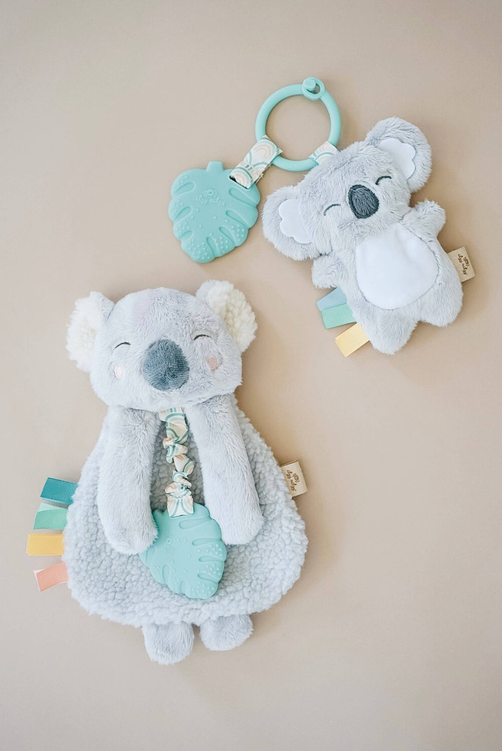Itzy Pal™ Plush + Teether: Mushroom