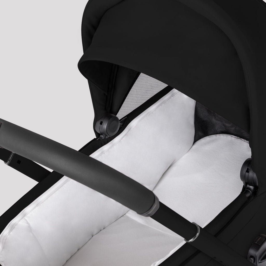 Breez Compact Bassinet