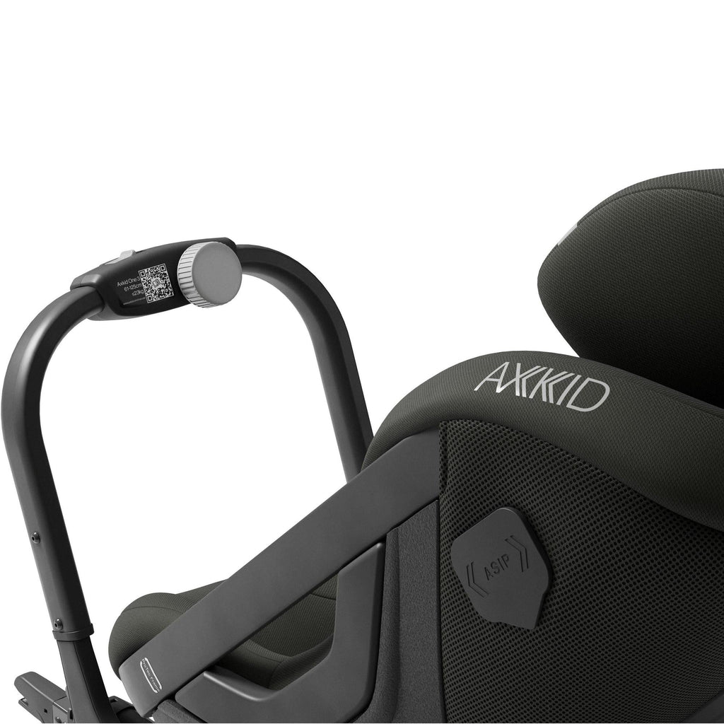 ONE 3 Rear-Facing Car Seat