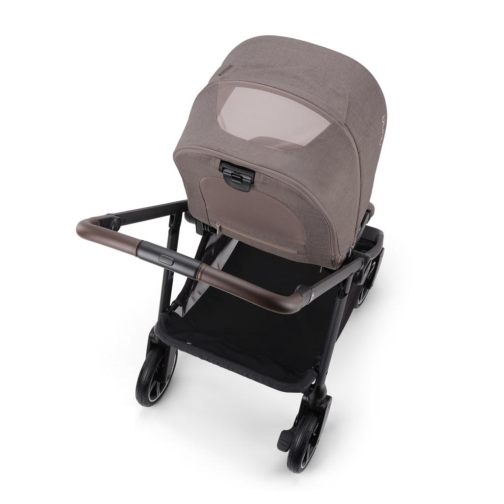 x BMW SWIV Lightweight Stroller in Umber