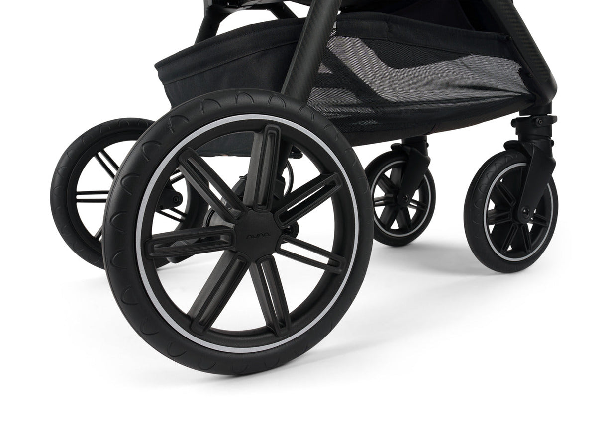 TRIV lx Stroller + PIPA RX Travel System