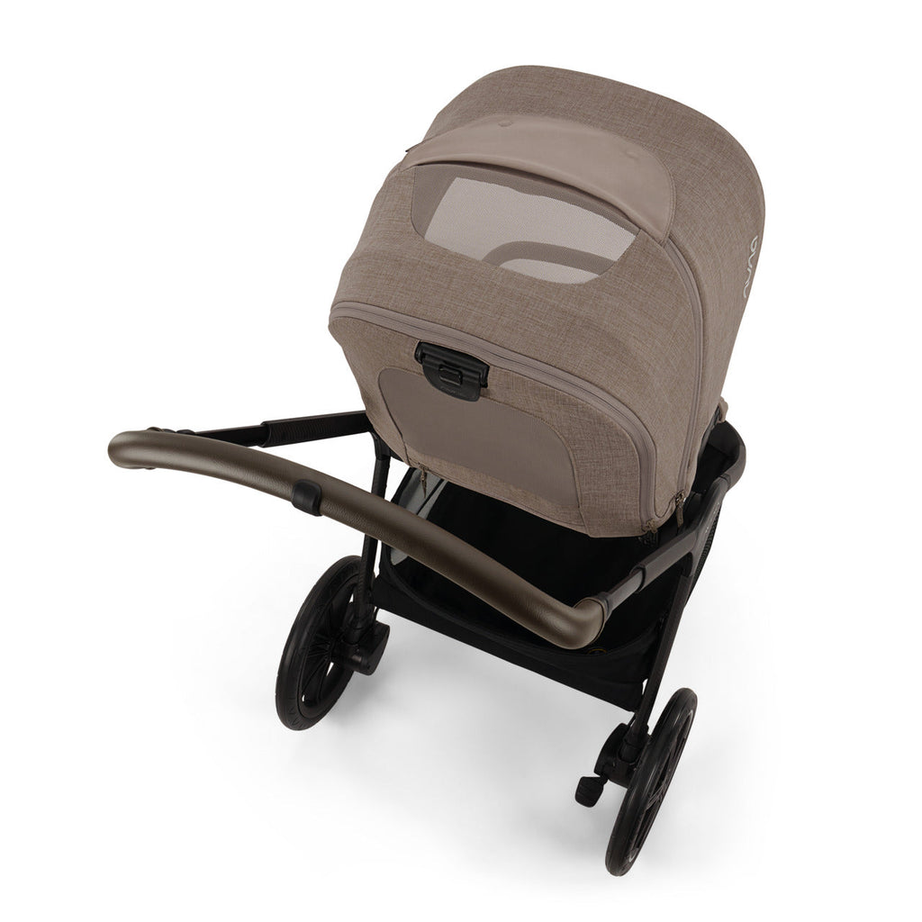 TRIV lx Stroller + PIPA AIRE Travel System