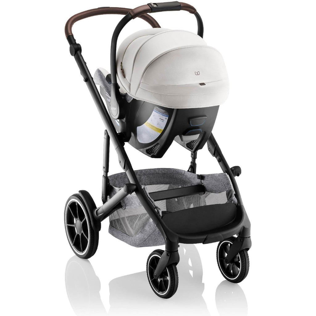 Tura Stroller