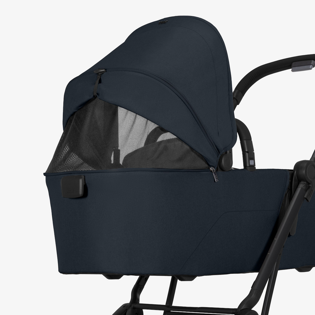 Aer² Lightweight Stroller with Cot