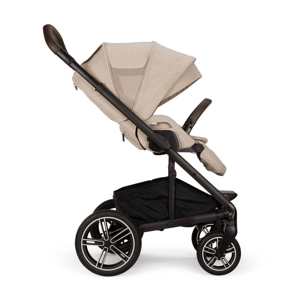 Mixx Next Stroller w/ Magnetic Buckle