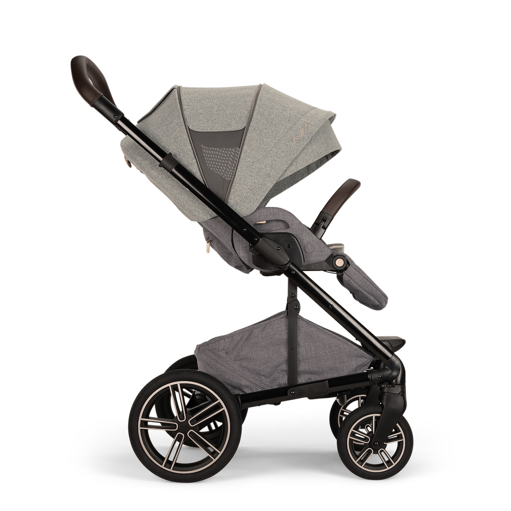 Mixx Next Stroller w/ Magnetic Buckle