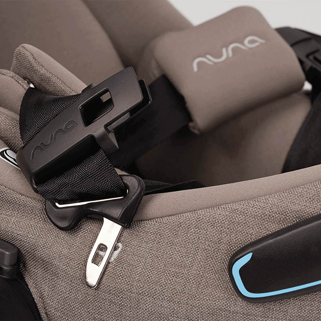 PIPA aire rx Infant Car Seat + PIPA RELX Base