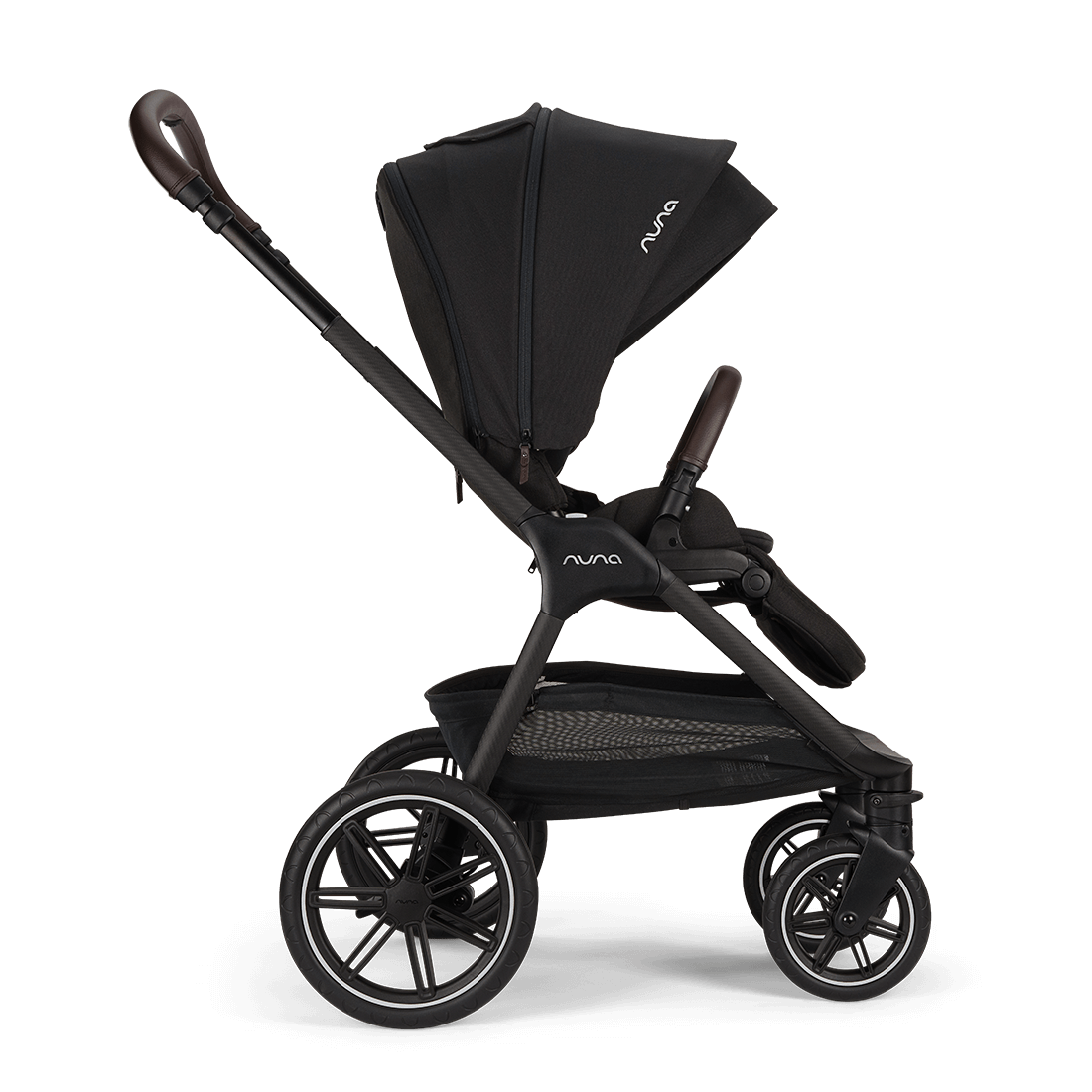 TRIV lx + PIPA™ urbn travel system
