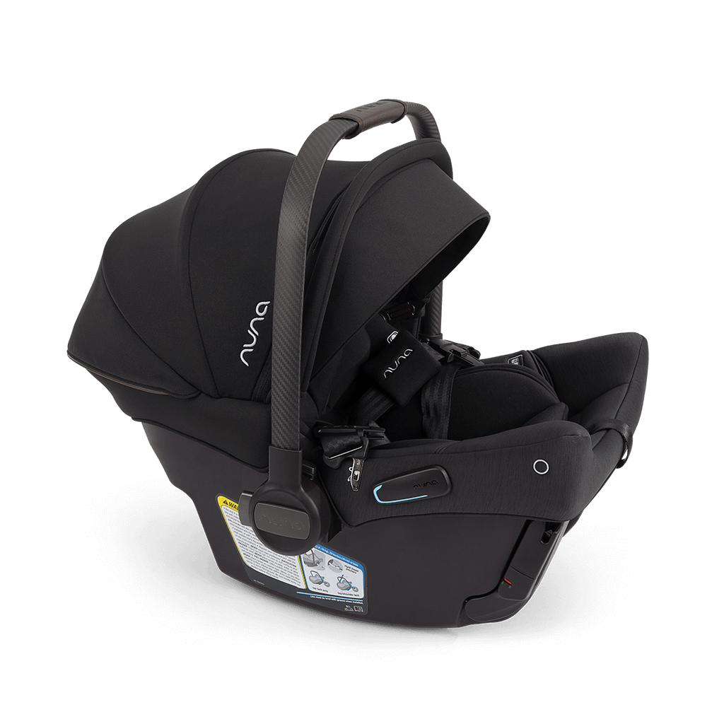 TRIV lx + PIPA™ urbn travel system