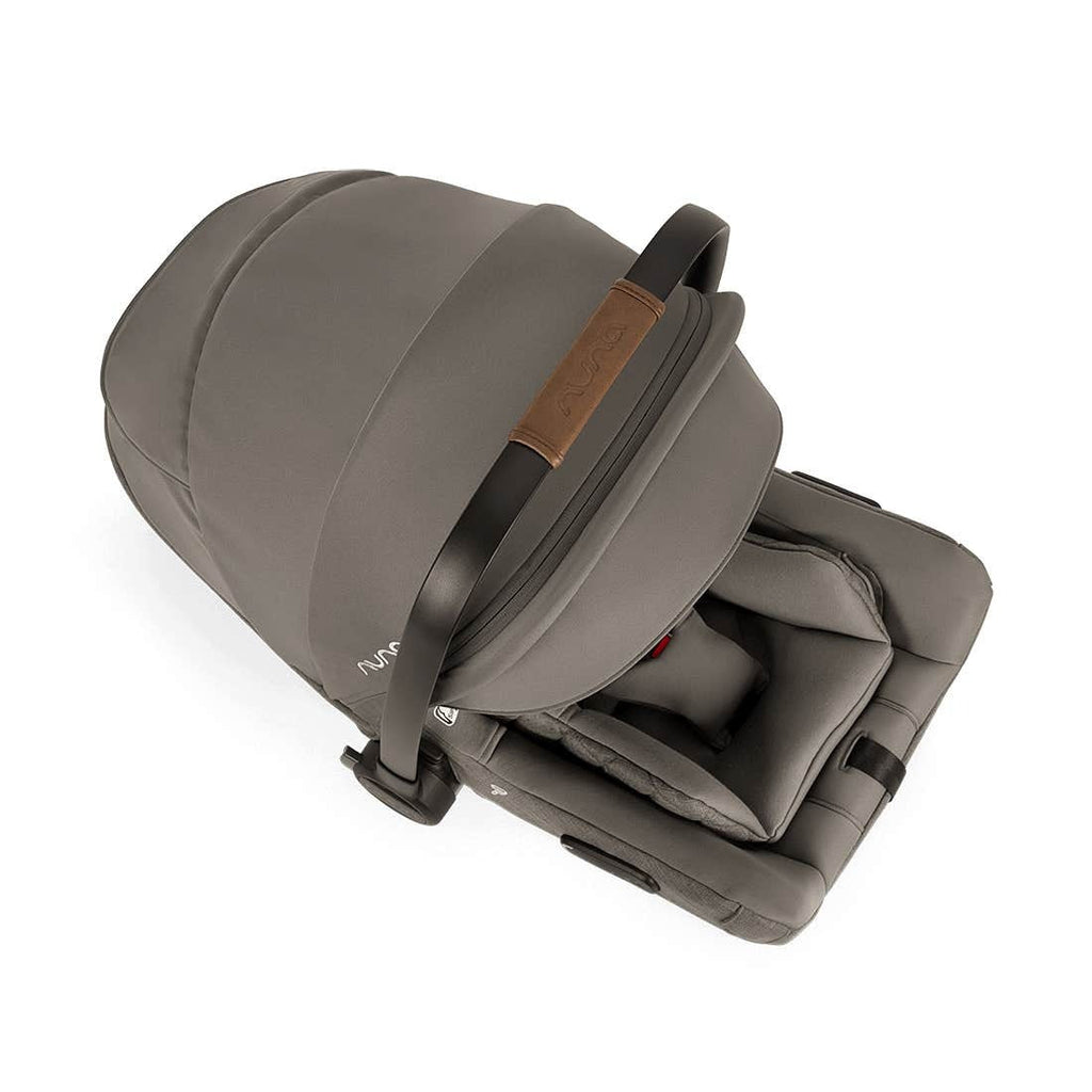 PIPA aire rx Infant Car Seat + PIPA RELX Base